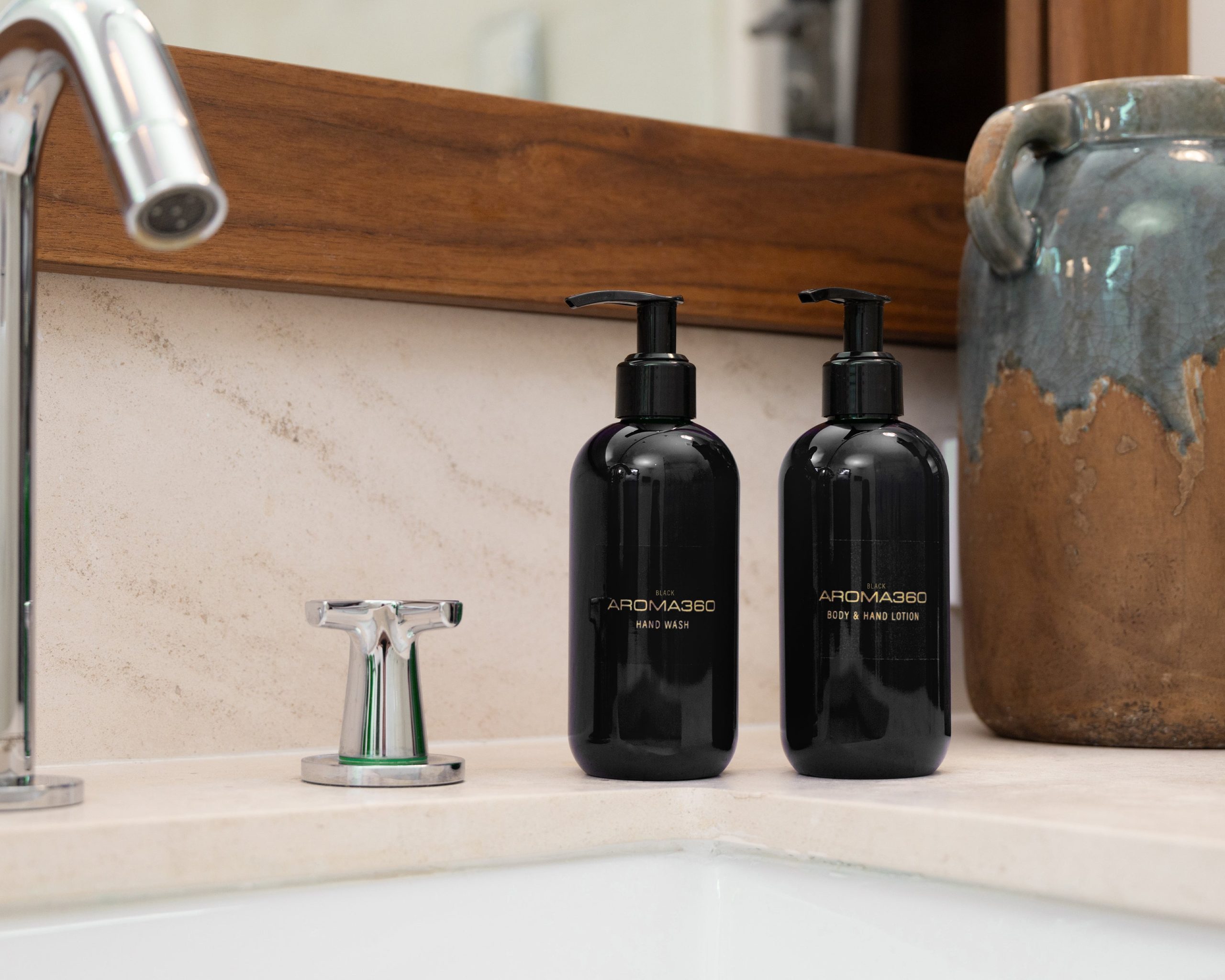 Black Body & Hand Lotion - Image 3