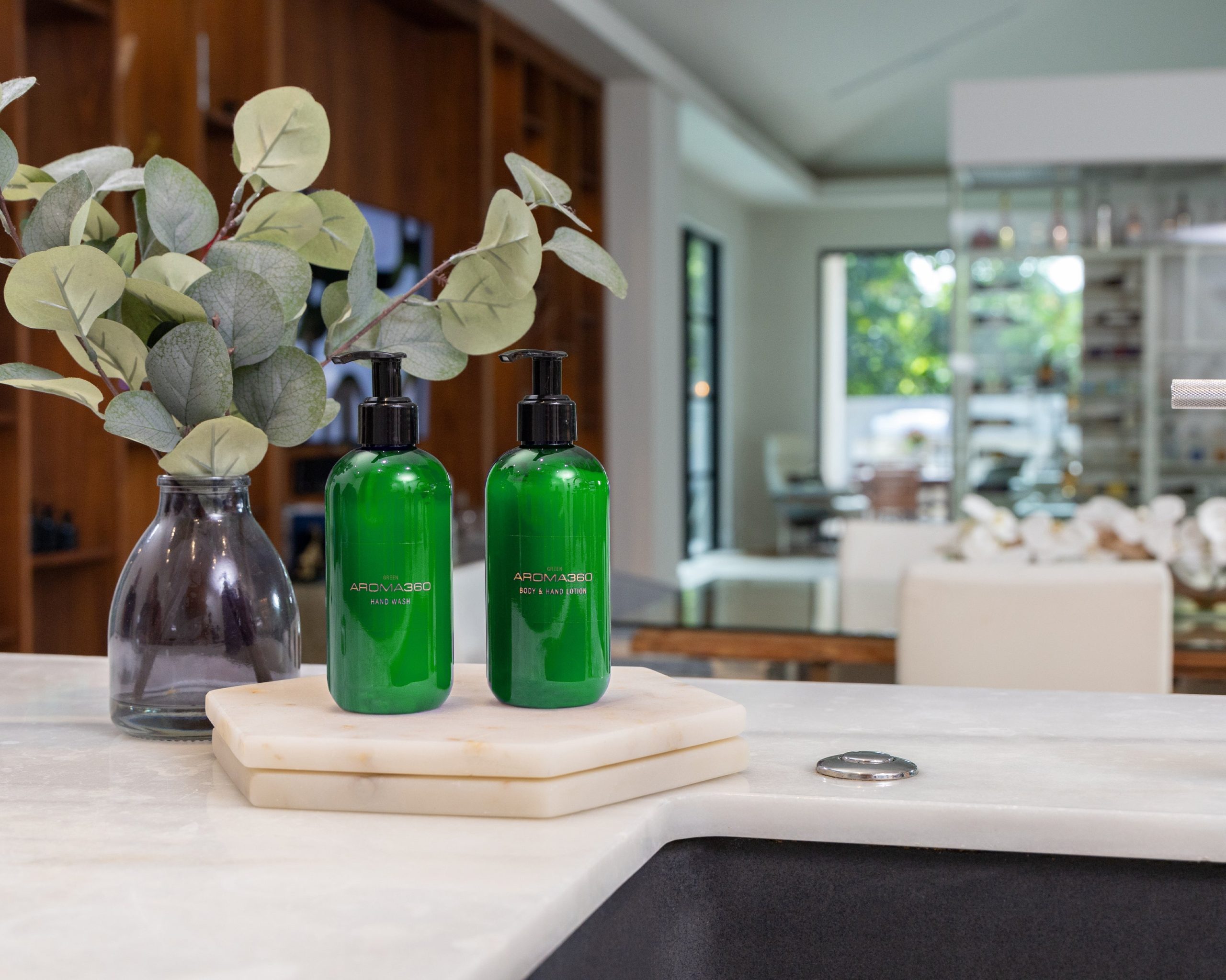 Green Body & Hand Lotion - Image 2