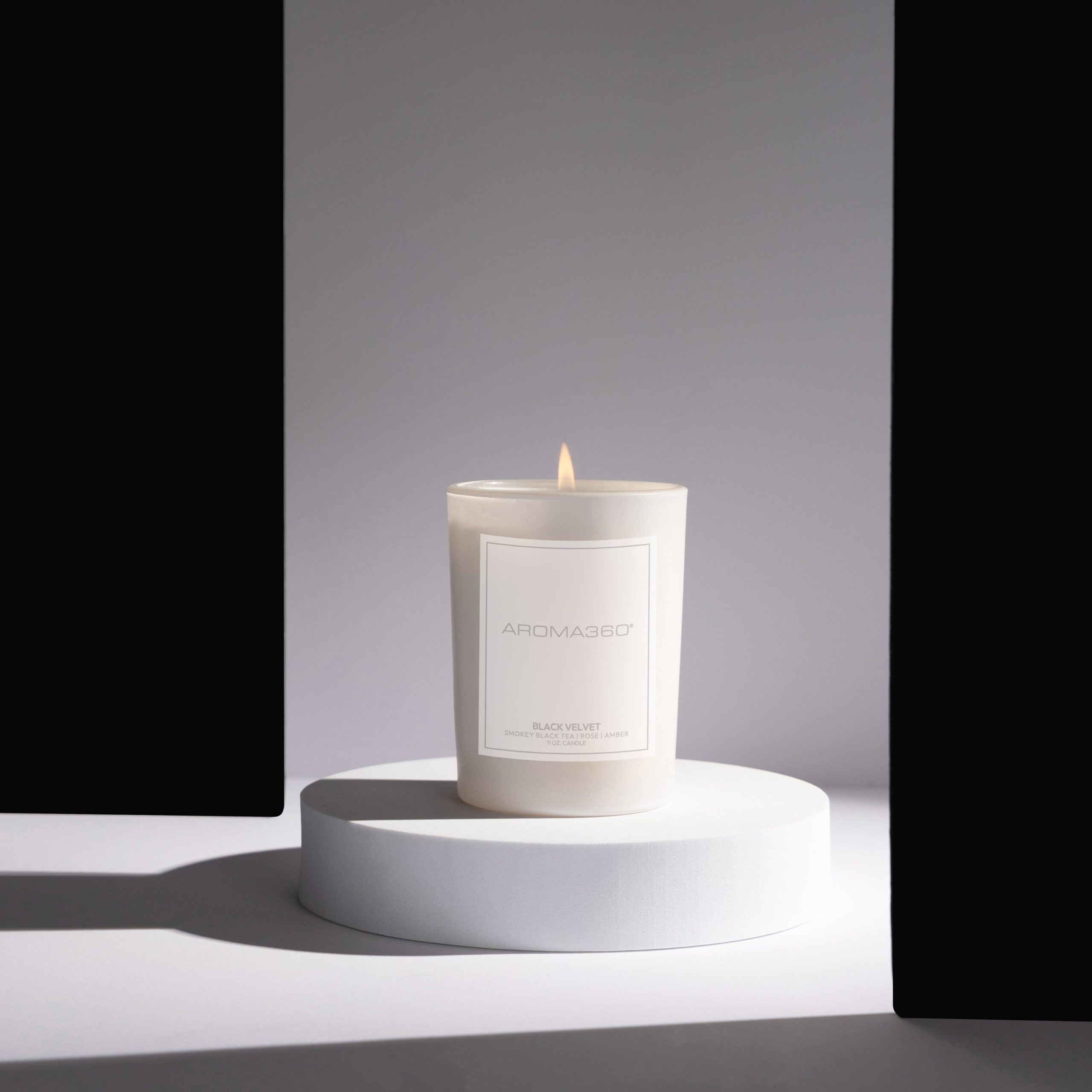 Black Velvet Single-Wick Candle - Image 7